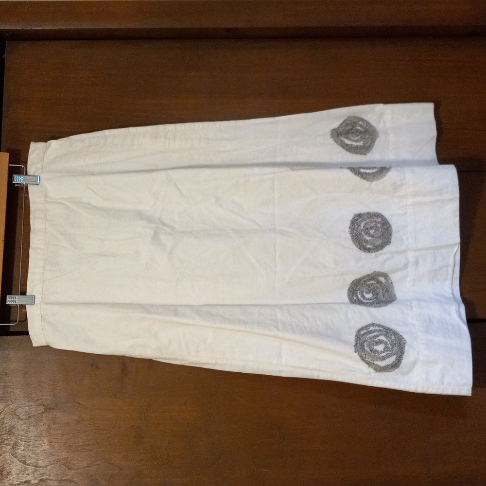 Tulip White Cotton Skirt